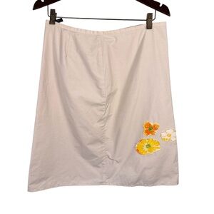 GAP Cream Skirt with Yellow Floral Accents Size 10 Minimalist Cottagecore
